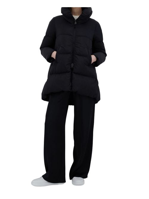 Giaccone da donna in tessuto tencnico impermeabile e piuma d'oca, lunghezza 3/4, colore nero HERNO | PI001959D12456Z9300
